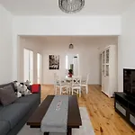 Spacious 3 Bedroom Home In Sofia\'S Top Center