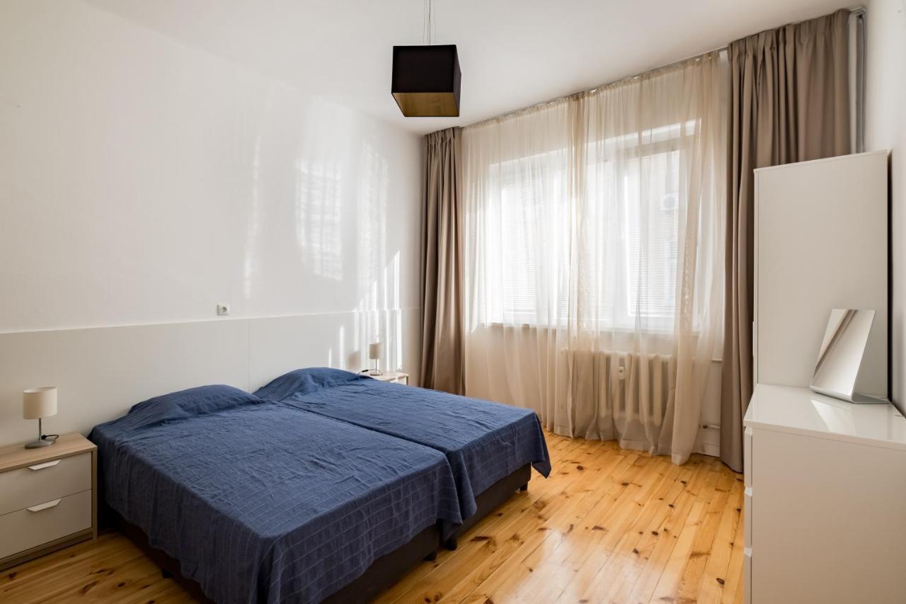 Appartamento Spacious 3 Bedroom In Sofia's Center Sofia