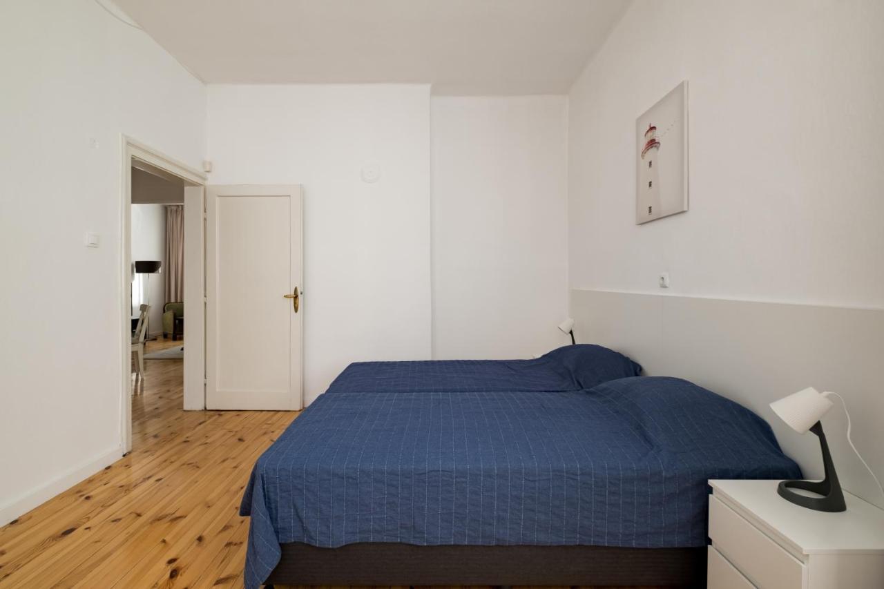Spacious 3 Bedroom In Sofia's Center Sofia